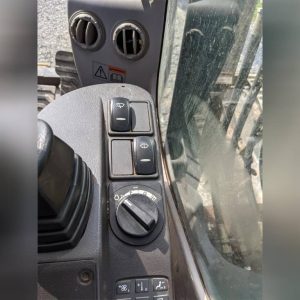 2011 VOLVO Excavators ECR235CL