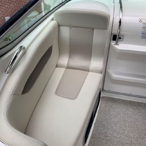 2012 Chaparral 270 Signature